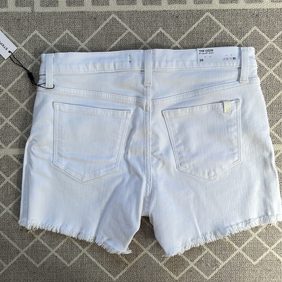 Joe’s Jeans Stephanie Gottlieb collab. Ozzie short. Size 25. White. Chelsea. NWT - Picture 2 of 4